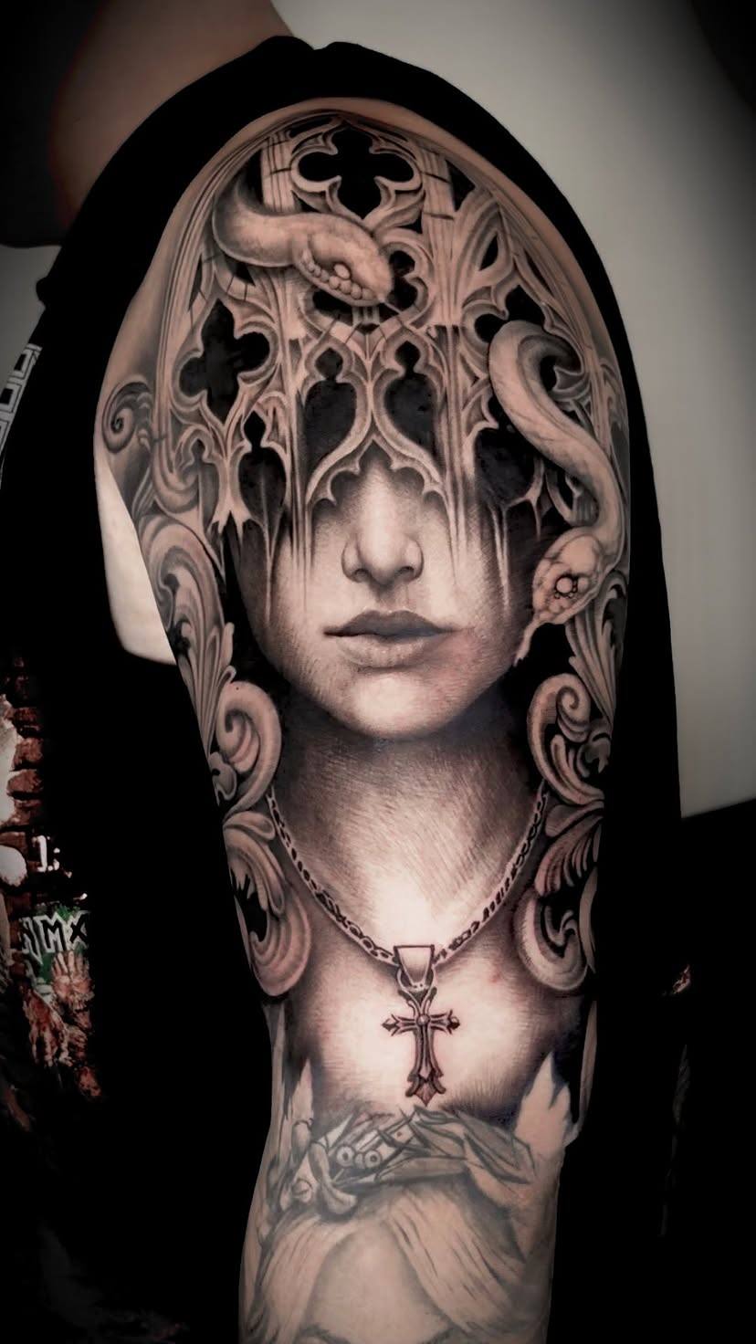 Dark Ornamental โดย 666 Tattoo Bangkok